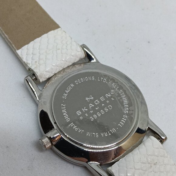 Skagen Denmark 39SSSD Women's 26mm Slim Profile Japanese Quartz Watch - Picture 11 of 11